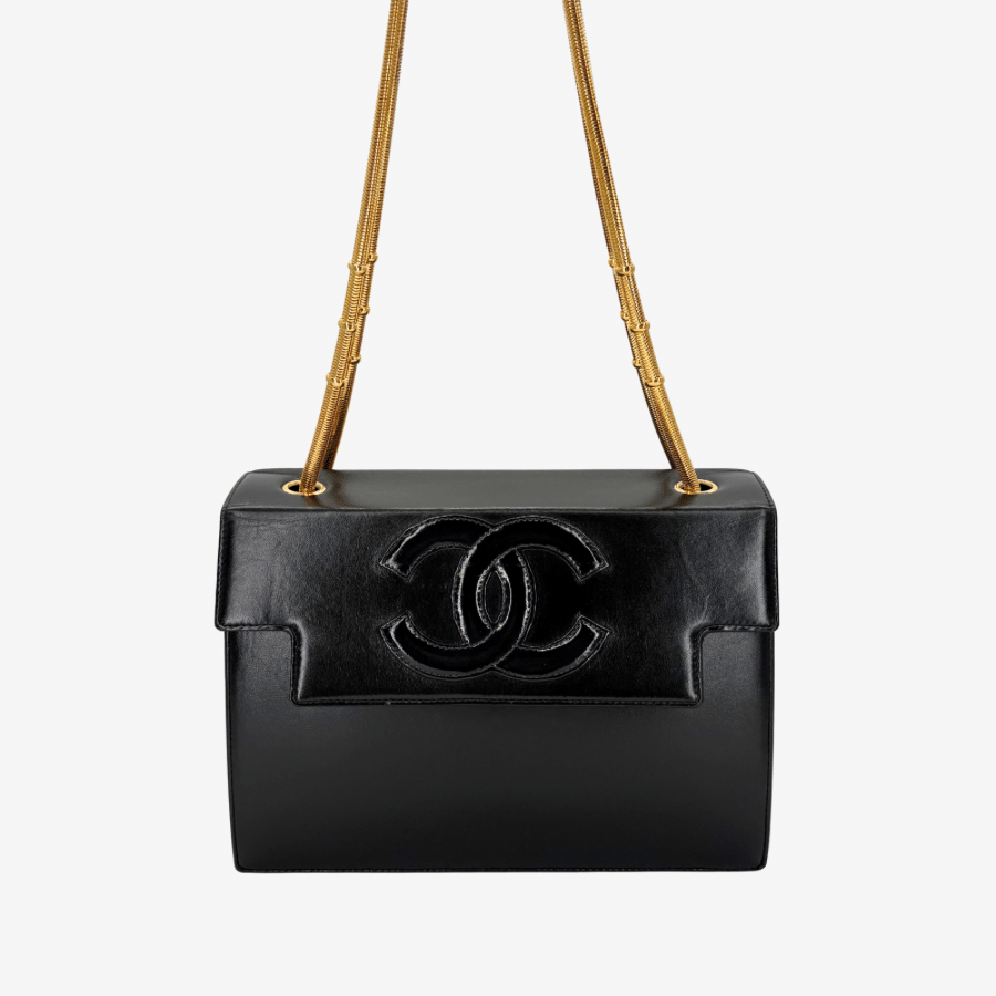 CS005 - CHANEL Vintage Black Lambskin CC Patent Snake Chain Flap Shoulder bag