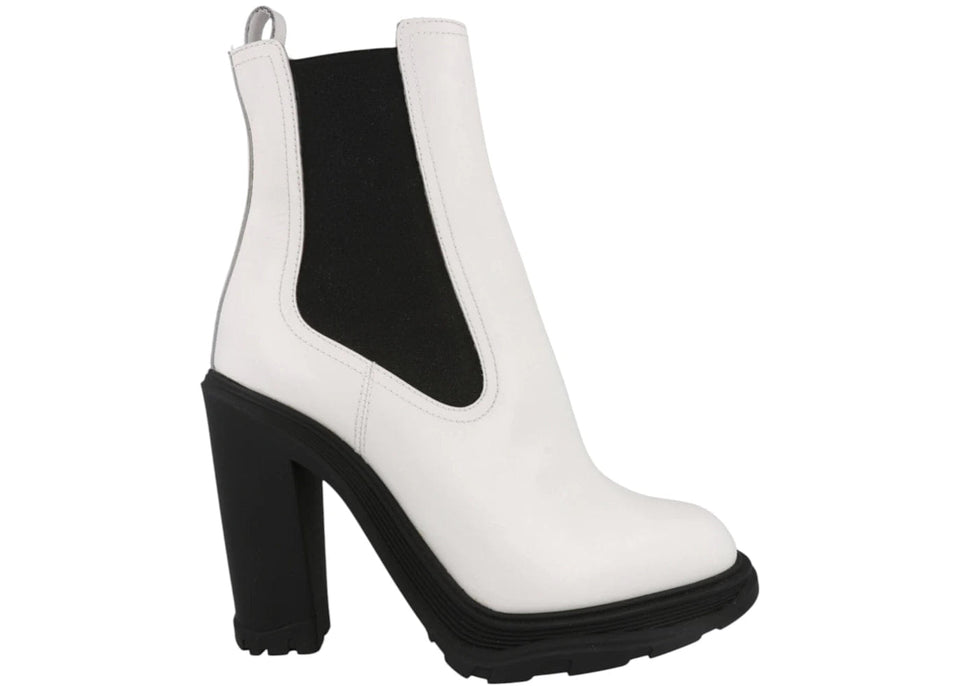 Alexander McQueen Wmns Tread Slick Heeled Chelsea Boot 'Ivory Black'