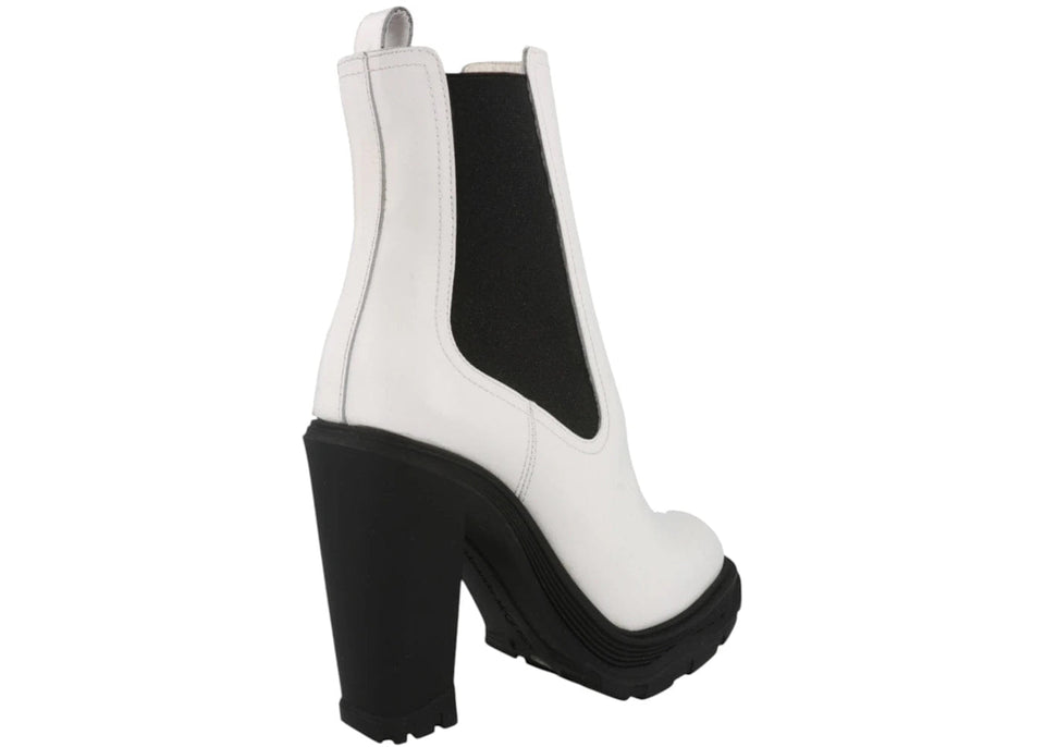 Alexander McQueen Wmns Tread Slick Heeled Chelsea Boot 'Ivory Black'