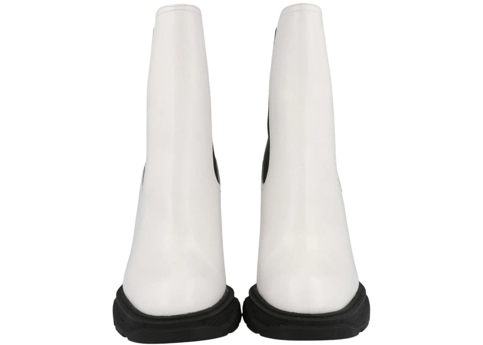 Alexander McQueen Wmns Tread Slick Heeled Chelsea Boot 'Ivory Black'