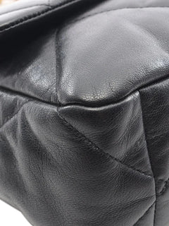 1994-1996 Medium Lambskin 19 Flap shoulder bag