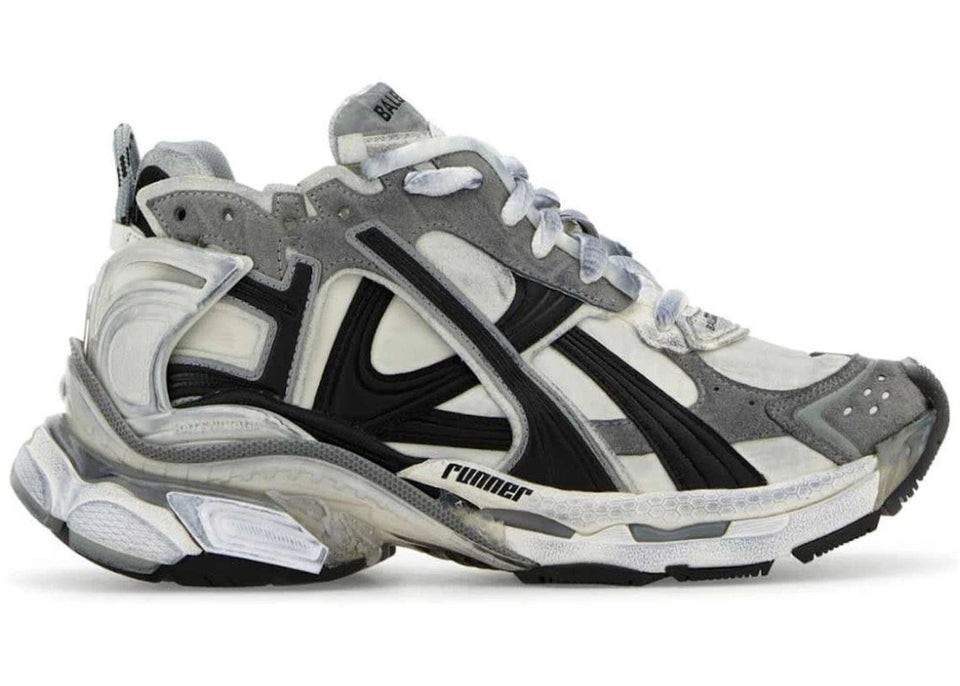 Balenciaga Wmns Runner Sneaker 'Worn-Out - Grey Black'