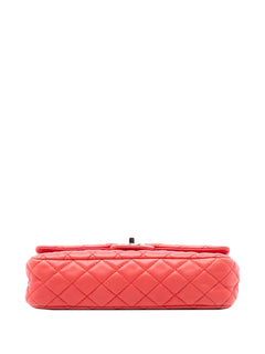 2008-2009 Medium Classic Lambskin Double Flap shoulder bag