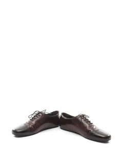 2010s lace-up leather shoes
