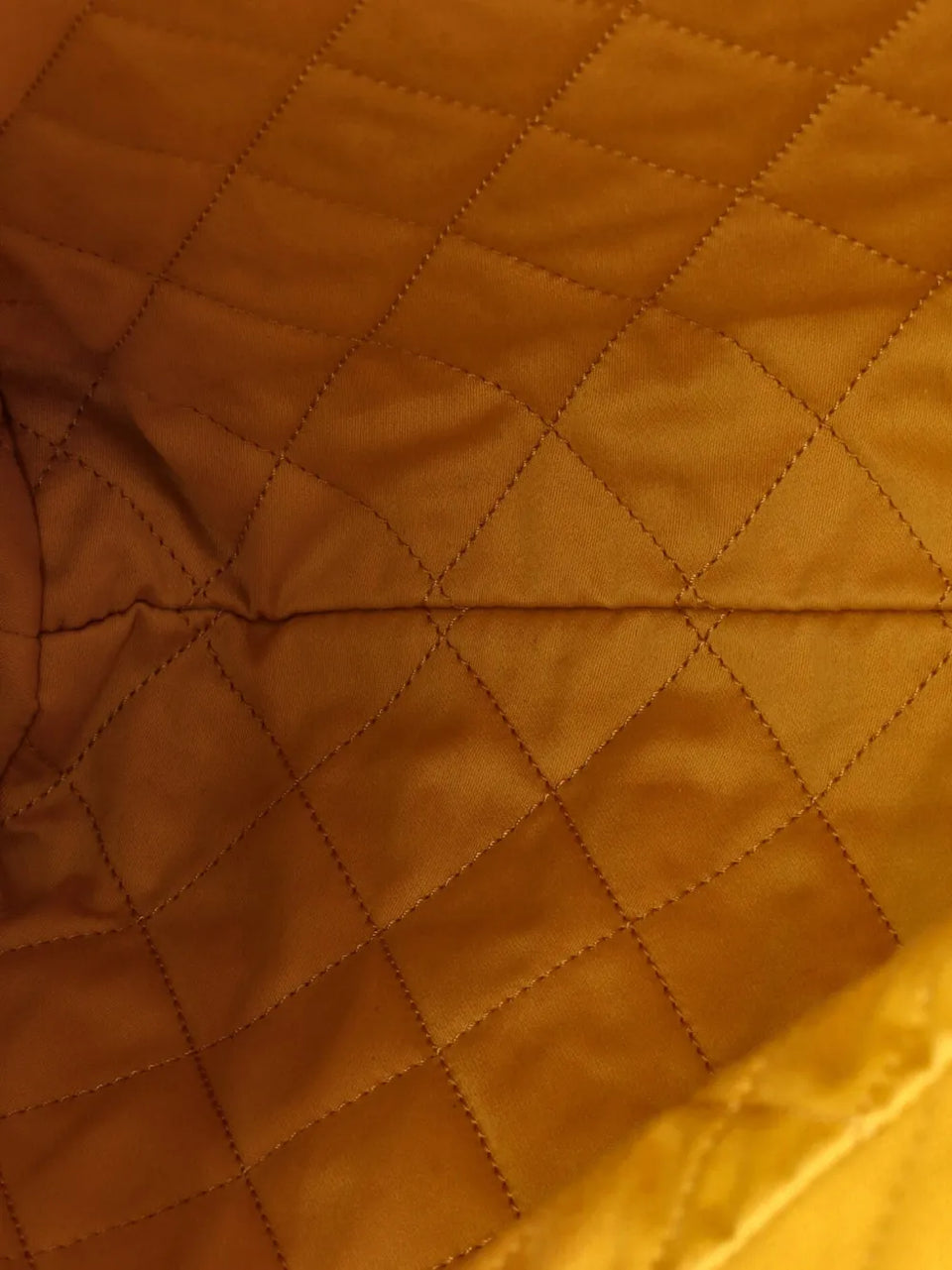 22 Chain Quilted Calfskin Small hobo bag