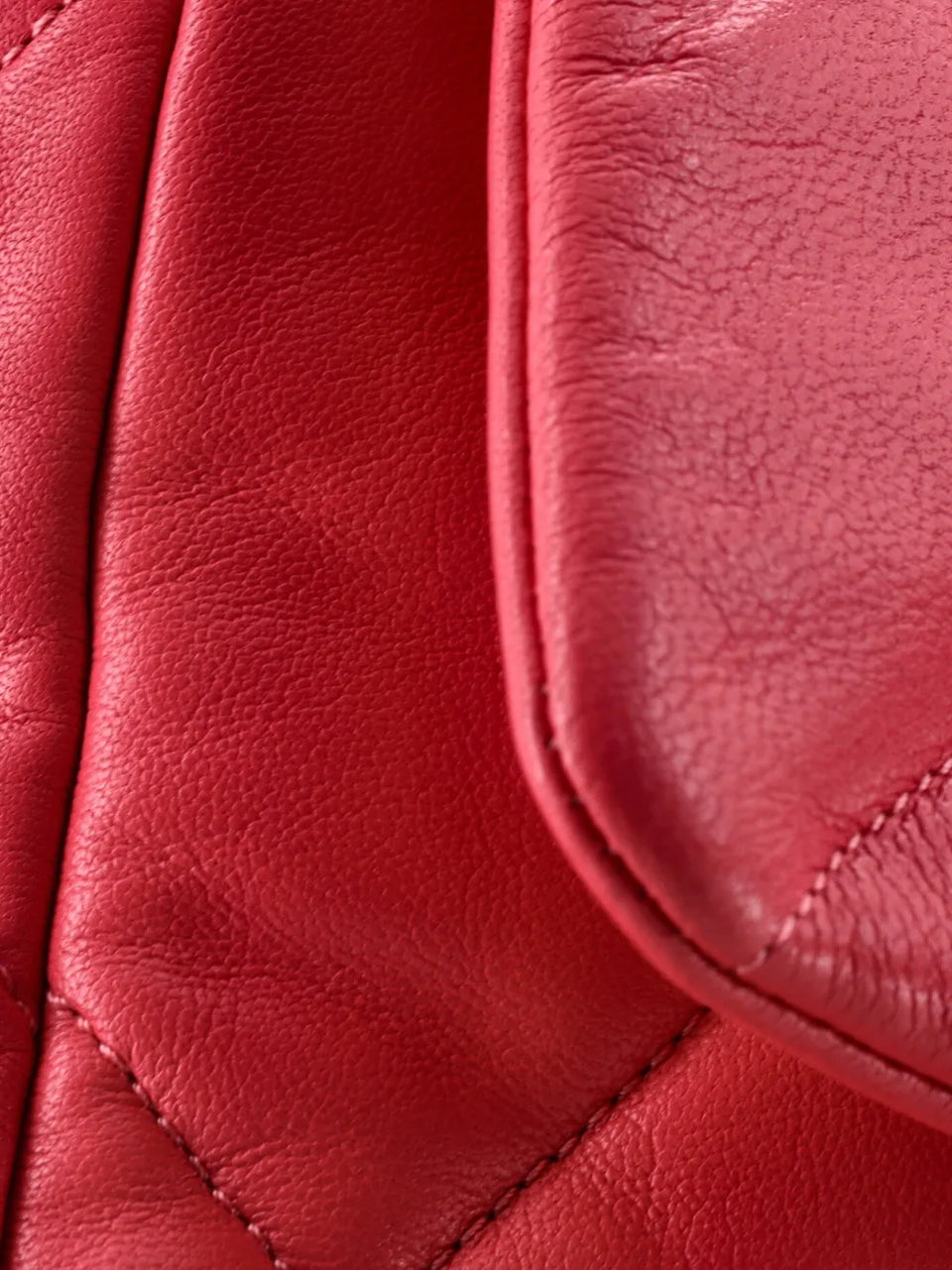 19 Flap Bag Quilted Leather Medium crossbody bag