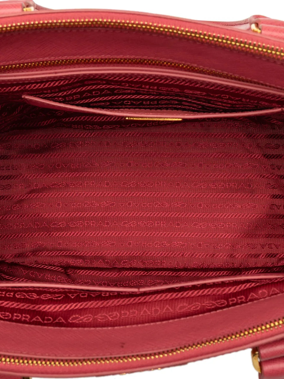 2013-2026 Medium Saffiano Lux Galleria Double Zip satchel