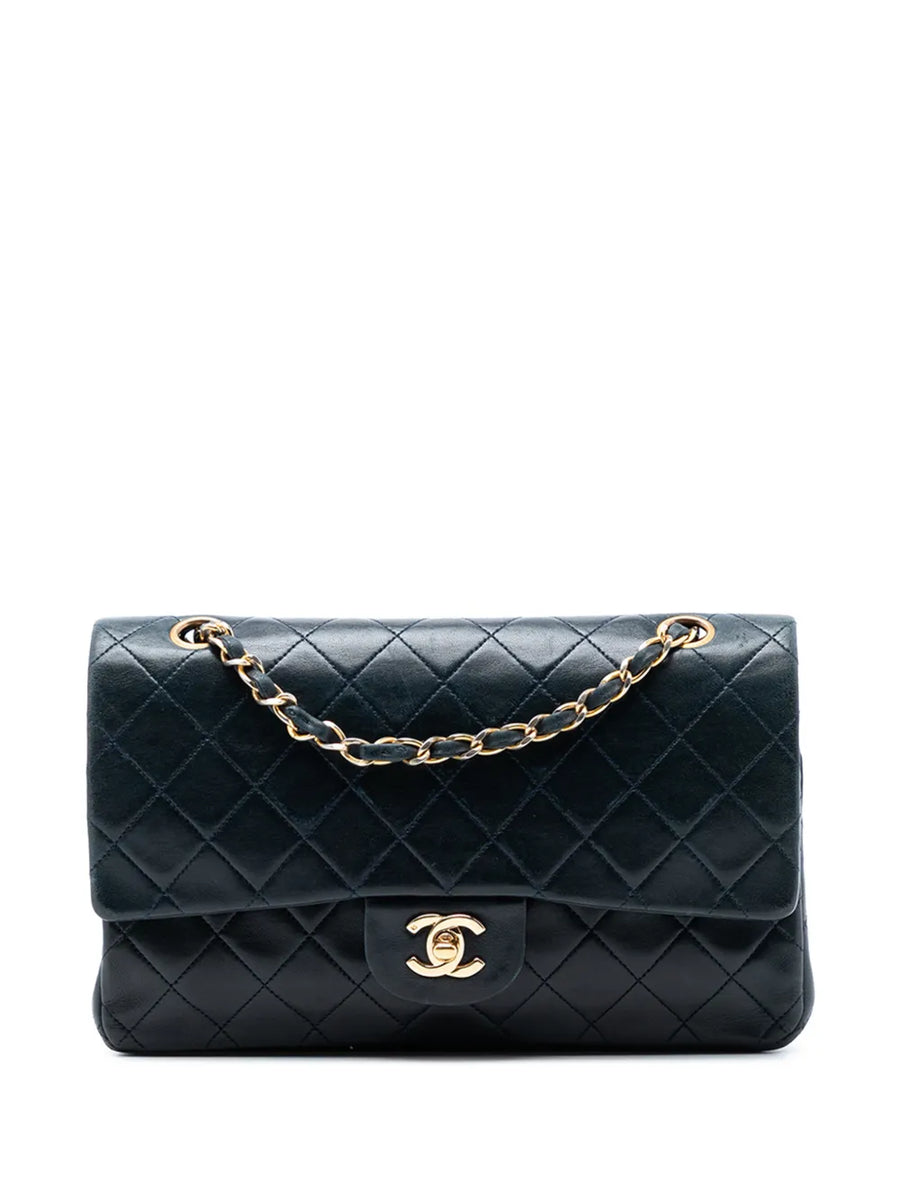 1989-1991 Medium Classic Lambskin Double Flap shoulder bag