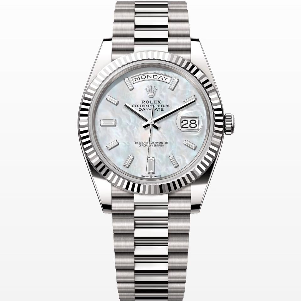 Rolex | Day-Date | 228239 | White gold | 40 mm | White gold | Mother of pearl | Automatic