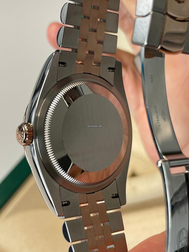 Rolex | Datejust | Oyster 36mm Stainless Steel & Rose Gold Watch Silver Fluted | Gold/Steel | 36 x 44 mm | Gold/Steel | Silver | Automatic
