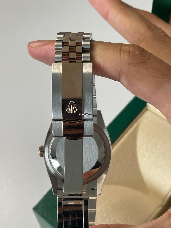 Rolex | Datejust | Oyster 36mm Stainless Steel & Rose Gold Watch Silver Fluted | Gold/Steel | 36 x 44 mm | Gold/Steel | Silver | Automatic