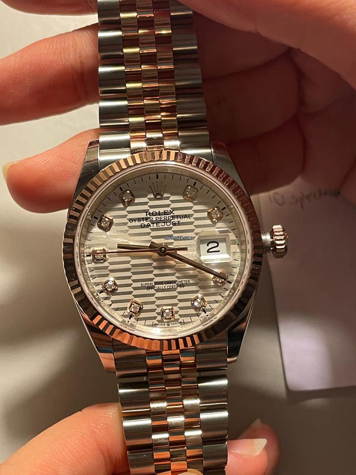 Rolex | Datejust | Oyster 36mm Stainless Steel & Rose Gold Watch Silver Fluted | Gold/Steel | 36 x 44 mm | Gold/Steel | Silver | Automatic