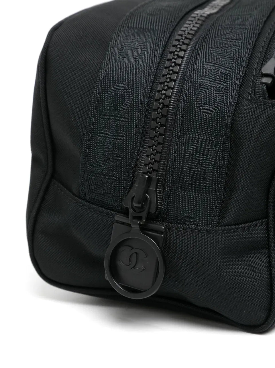 Sports line cosmetic pouch