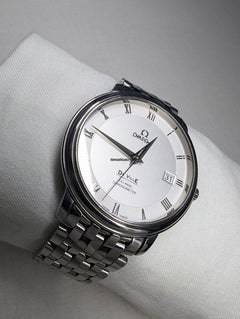 Omega De Ville