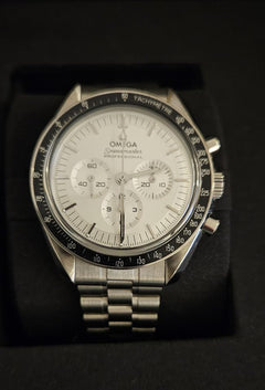 Omega Speedmaster Professional Moonwatch Co-Axial Master Chronometer OMEGA SPEEDMASTER MOONWATCH WHITE GOLD CANOPUS COMPLETE SET
