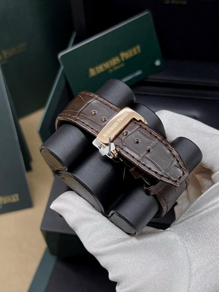 Audemars Piguet Royal Oak Chronograph26331 OR.OO.D821 CR.01 Chocolate Dial Brown Leather Rose Gold Watch