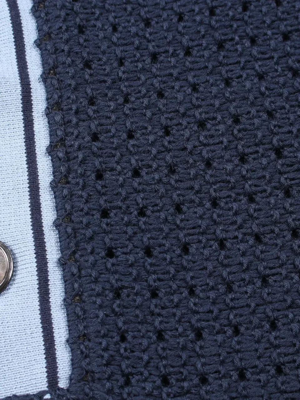 2020s knitted polo shirt