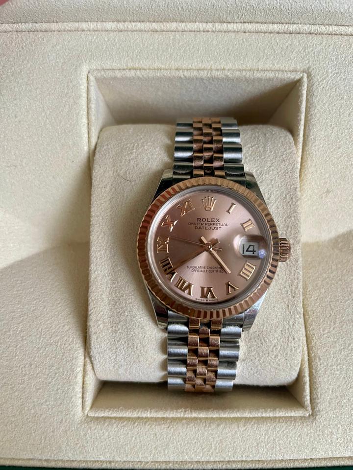 Rolex | Datejust | Rolex Datejust 31 278271 Pink Roman Dial Fluted Bezel Jubile | Gold/Steel | Gold/Steel | Pink | Automatic