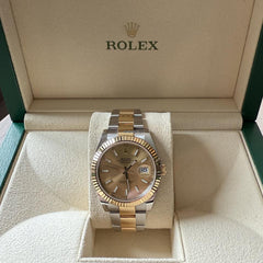 Rolex | Datejust | Full Set 2023- Yellowgold/Steel- Champagne dial- Ref 126333 | Gold/Steel | 41 mm | Gold/Steel | Champagne | Automatic