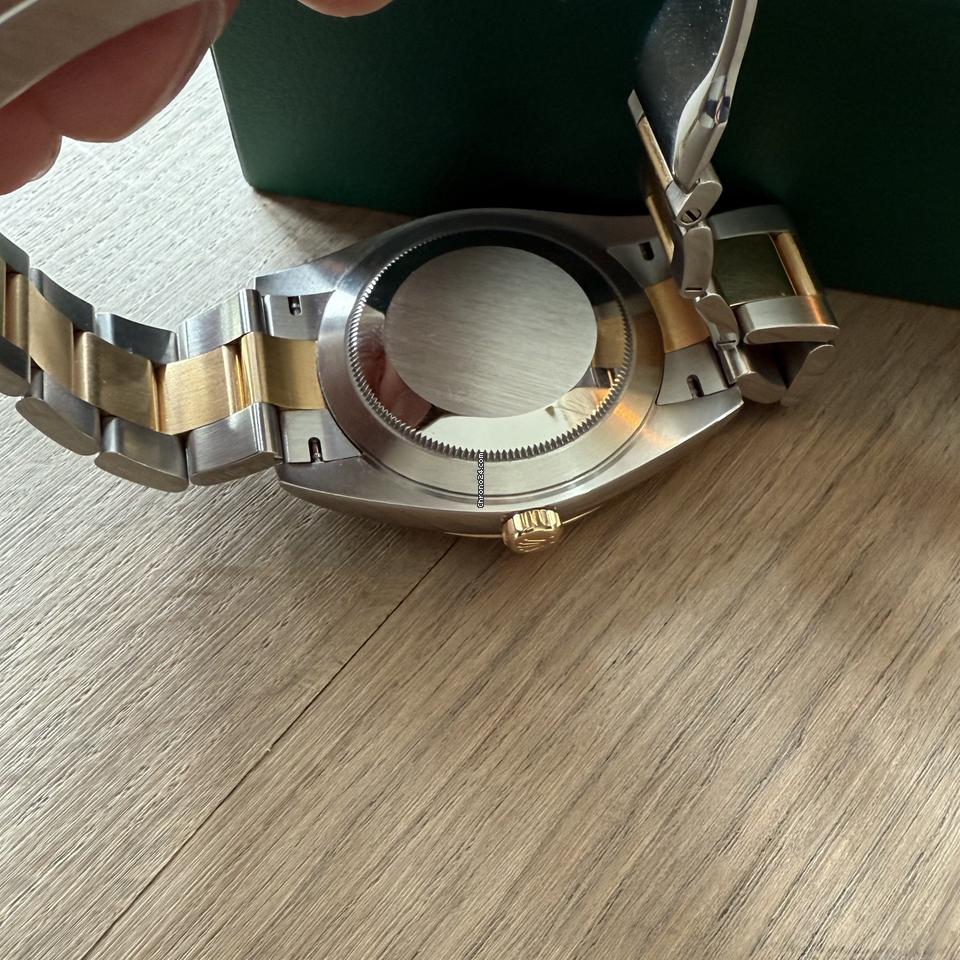 Rolex | Datejust | Full Set 2023- Yellowgold/Steel- Champagne dial- Ref 126333 | Gold/Steel | 41 mm | Gold/Steel | Champagne | Automatic