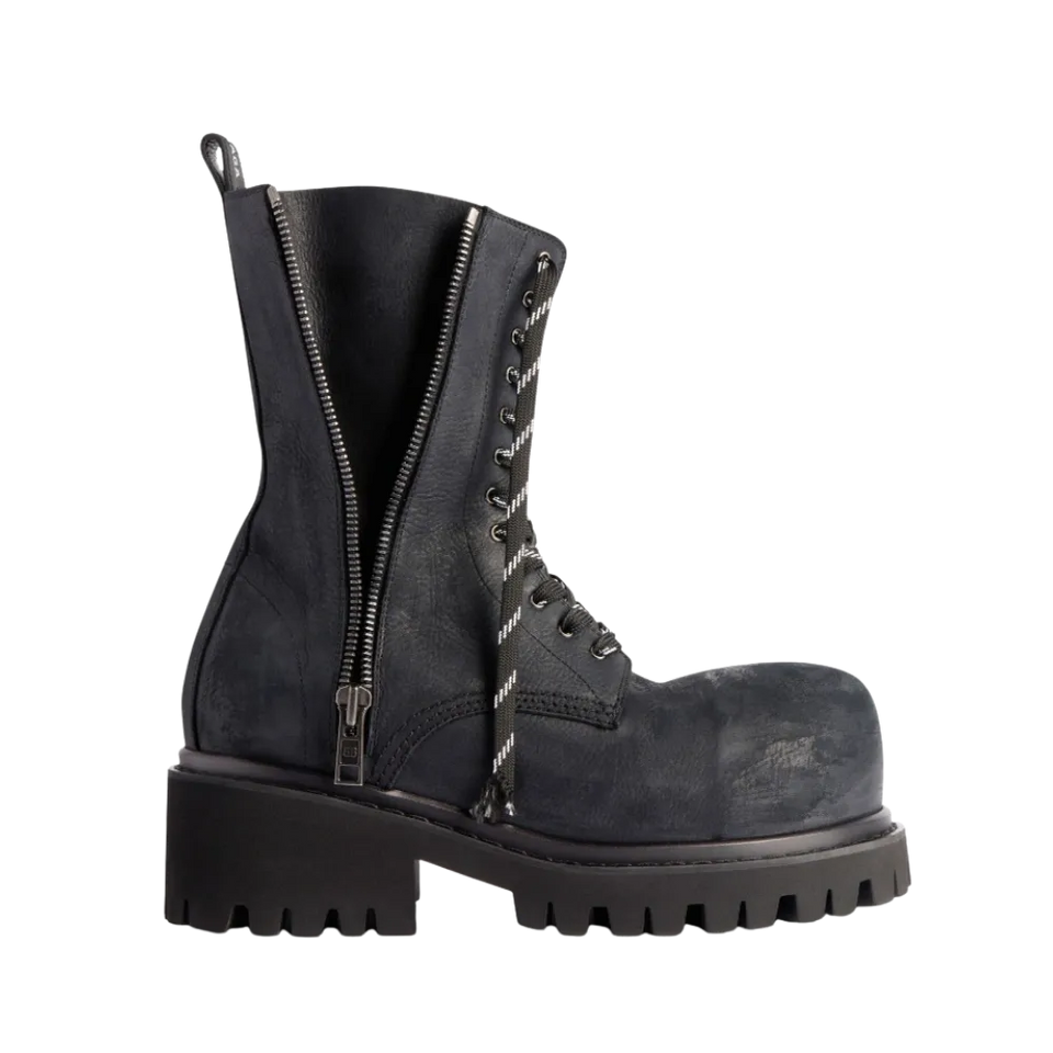 Balenciaga Stomper Zipped Bootie In Black