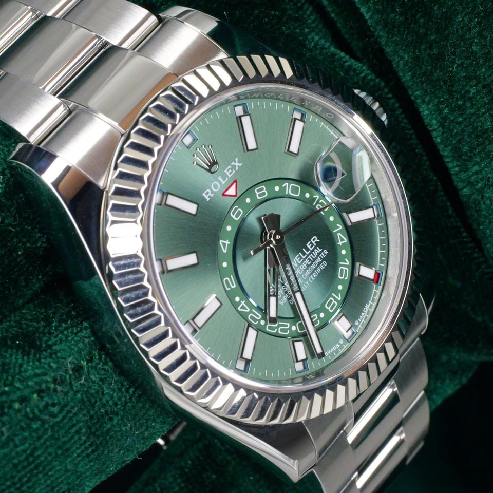 Rolex | Sky-Dweller | 336934 | Steel | 42 mm | Steel | Green | Automatic