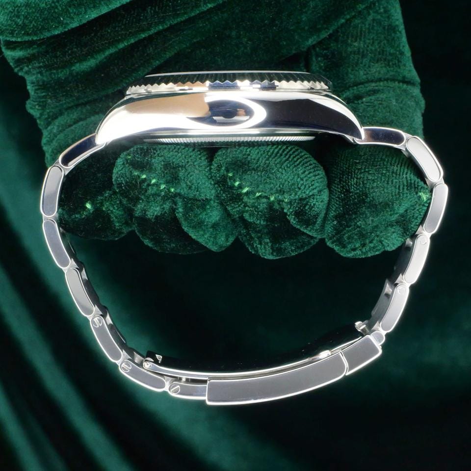 Rolex | Sky-Dweller | 336934 | Steel | 42 mm | Steel | Green | Automatic