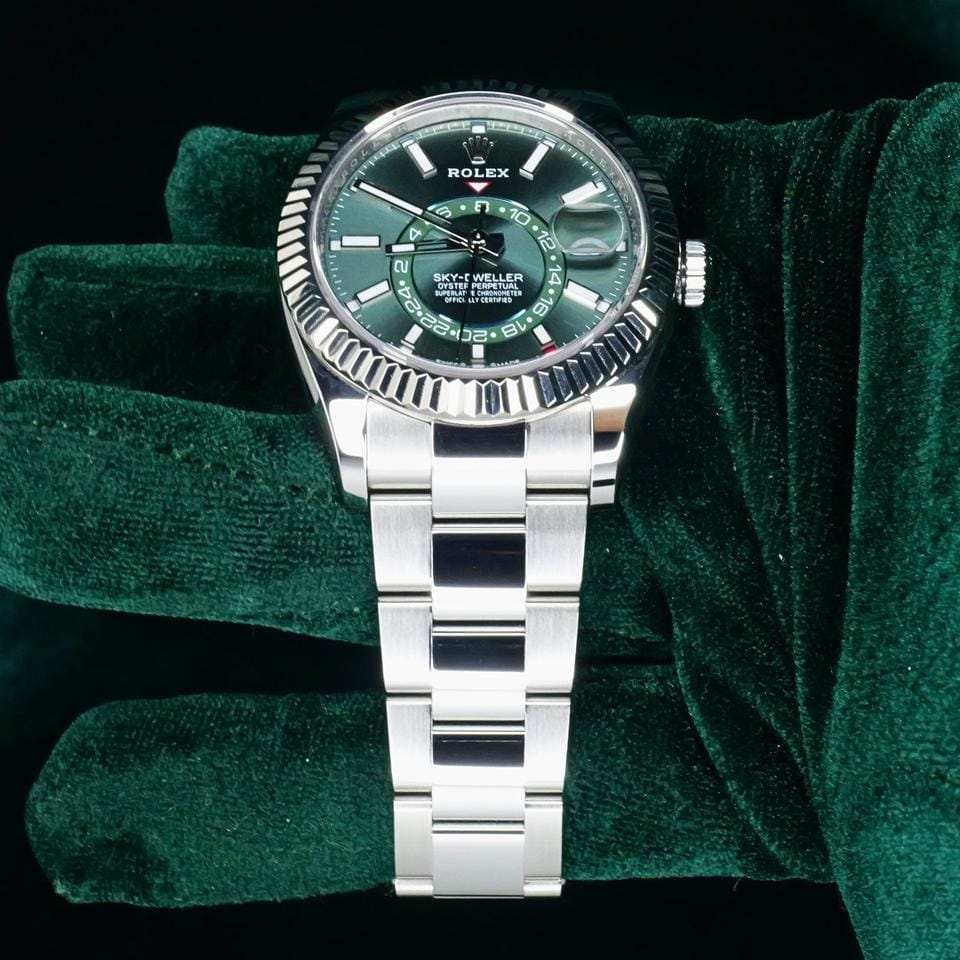 Rolex | Sky-Dweller | 336934 | Steel | 42 mm | Steel | Green | Automatic