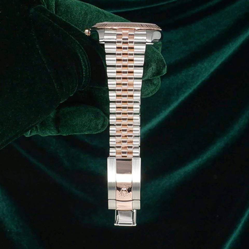 Rolex | Datejust | 126331 | Steel | 41 mm | Gold/Steel | Grey | Automatic