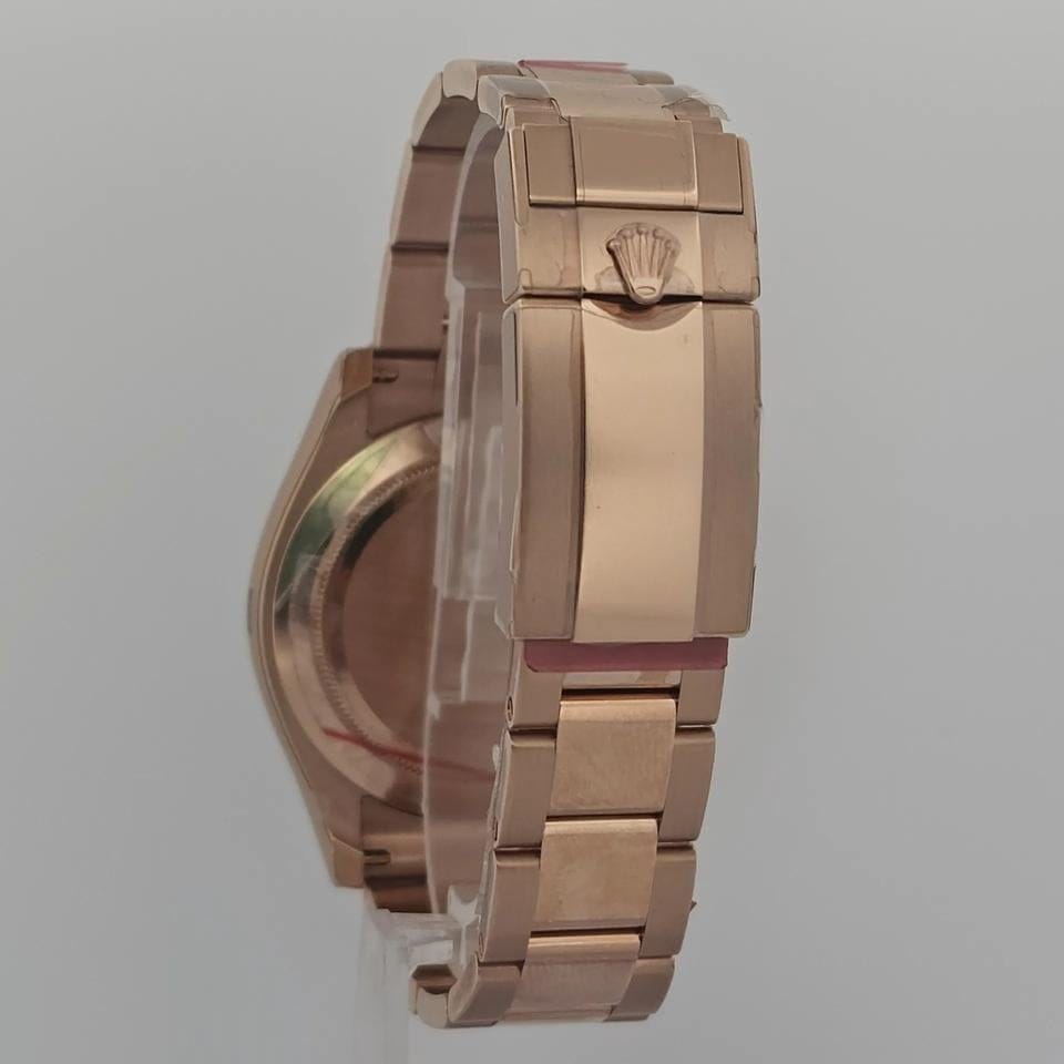 Rolex | Daytona | 116505 | Rose gold | 40 mm | Rose gold | Black | Automatic
