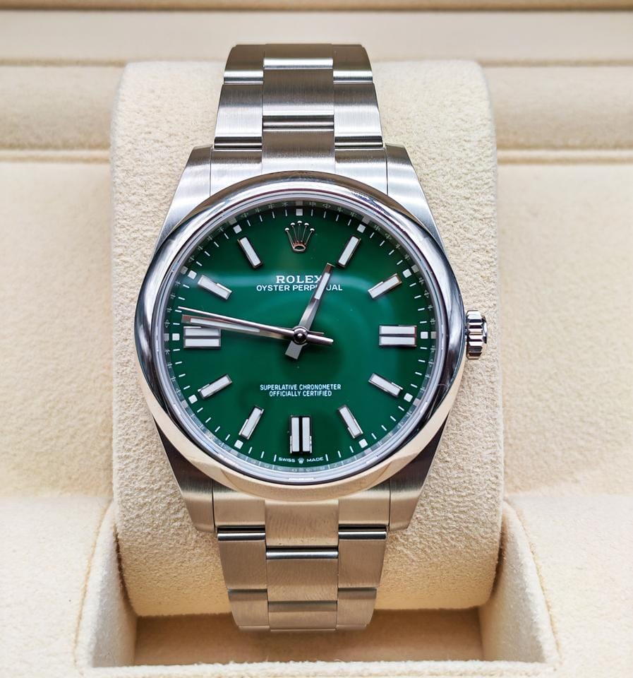Rolex | Oyster Perpetual | 124300 | Steel | 41 mm | Steel | Green | Automatic