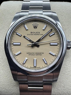 Rolex | Oyster Perpetual | 124200 | Steel | 34 mm | Steel | Automatic