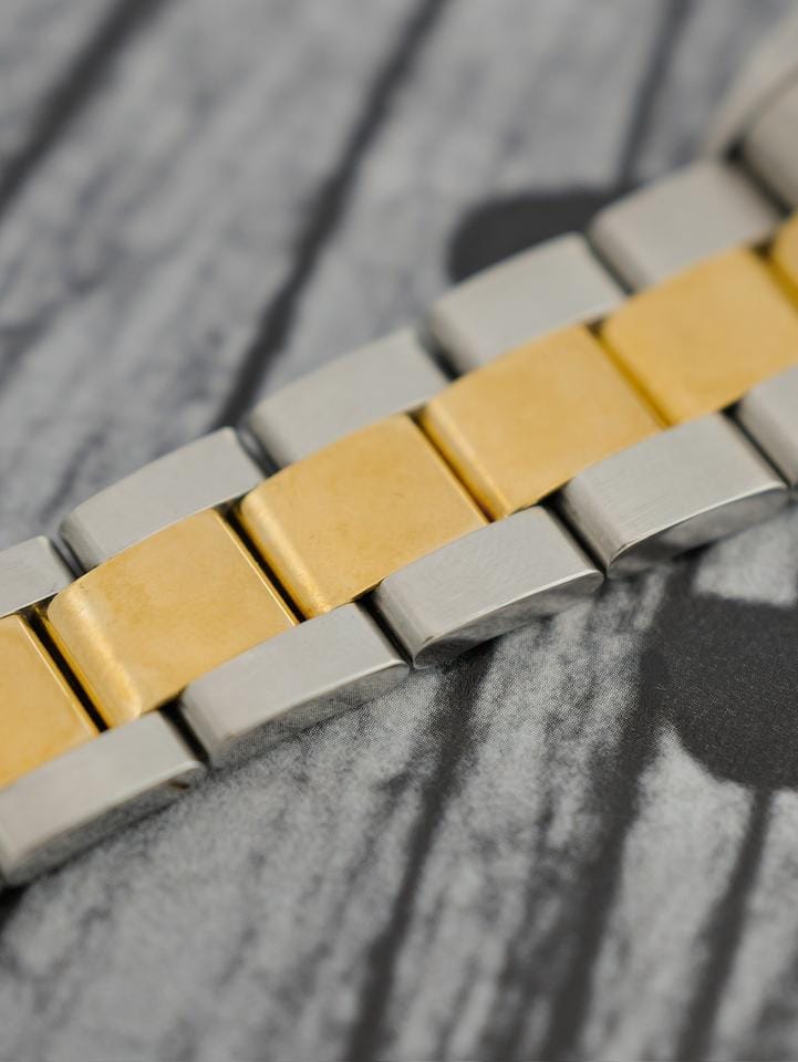 Rolex | Oyster Perpetual | 15233 | Gold/Steel | 34 mm | Gold/Steel | Champagne | Automatic