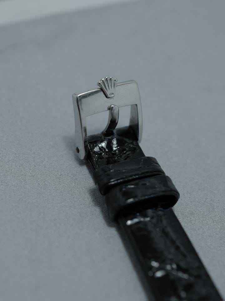 Rolex | Cellini | 3768 | White gold | 32 mm | Leather | Silver | Manual winding