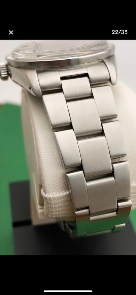 Rolex | Oyster Perpetual | 15210 | Steel | 34 mm | Steel | Champagne | Automatic