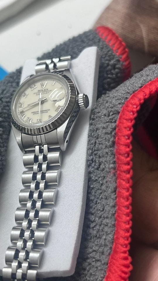 Rolex | Datejust | 69174 | White gold and steel | 26 mm | Steel | White | Automatic