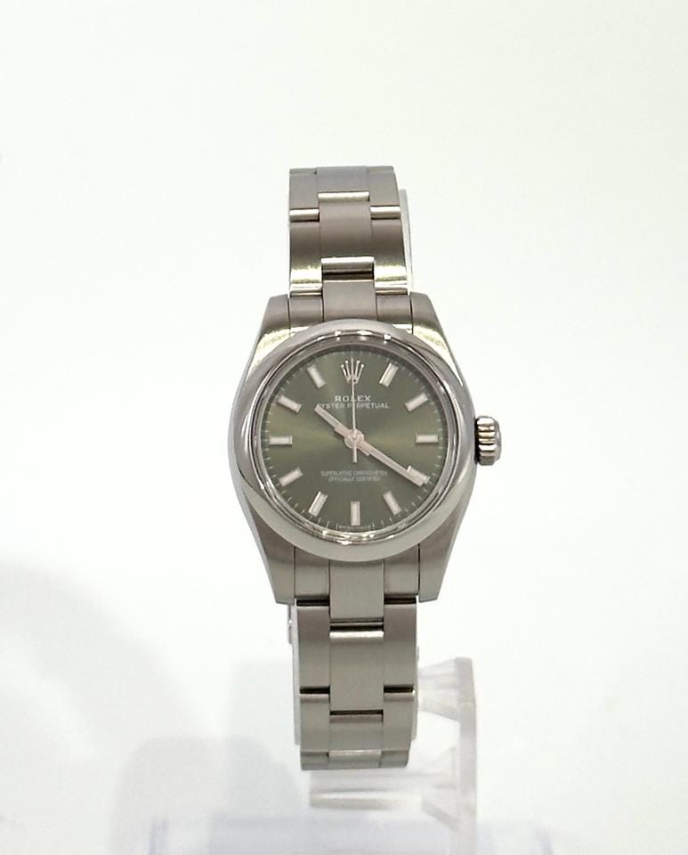 Rolex | Oyster Perpetual | 176200 | Steel | 26 x 29 mm | Steel | Green | Automatic