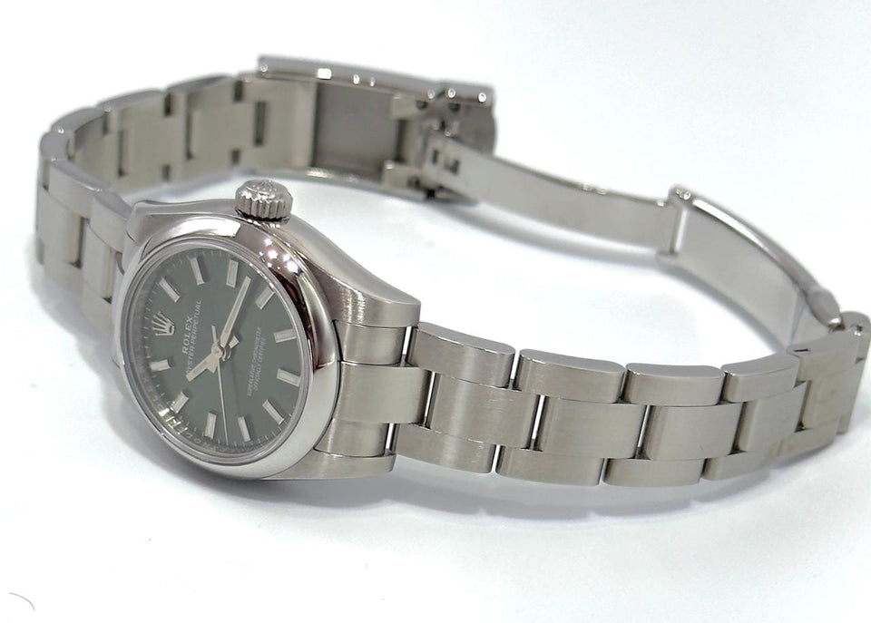 Rolex | Oyster Perpetual | 176200 | Steel | 26 x 29 mm | Steel | Green | Automatic