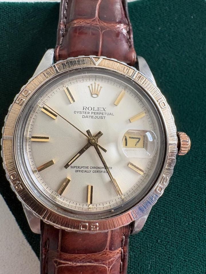 Rolex | Datejust | 1625 | Yellow gold | 36 x 44 mm | Alligator skin | Silver | Automatic