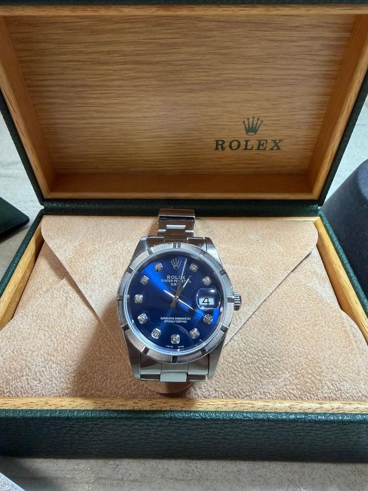 Rolex | Oyster Perpetual | 15210 | Steel | 34 mm | Steel | Blue | Automatic
