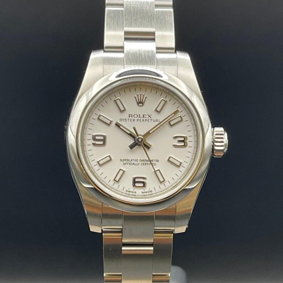 Rolex | Oyster Perpetual | 176200 | Steel | 26 x 29 mm | Steel | White | Automatic