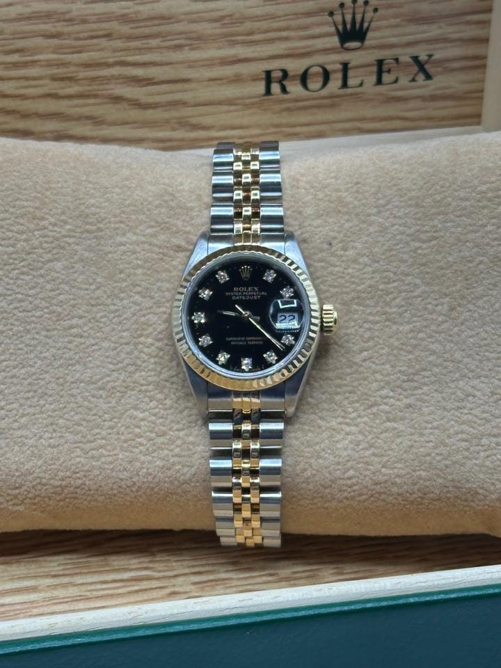 Rolex | Datejust | 69173 | Gold/Steel | 26 mm | Gold/Steel | Black | Automatic