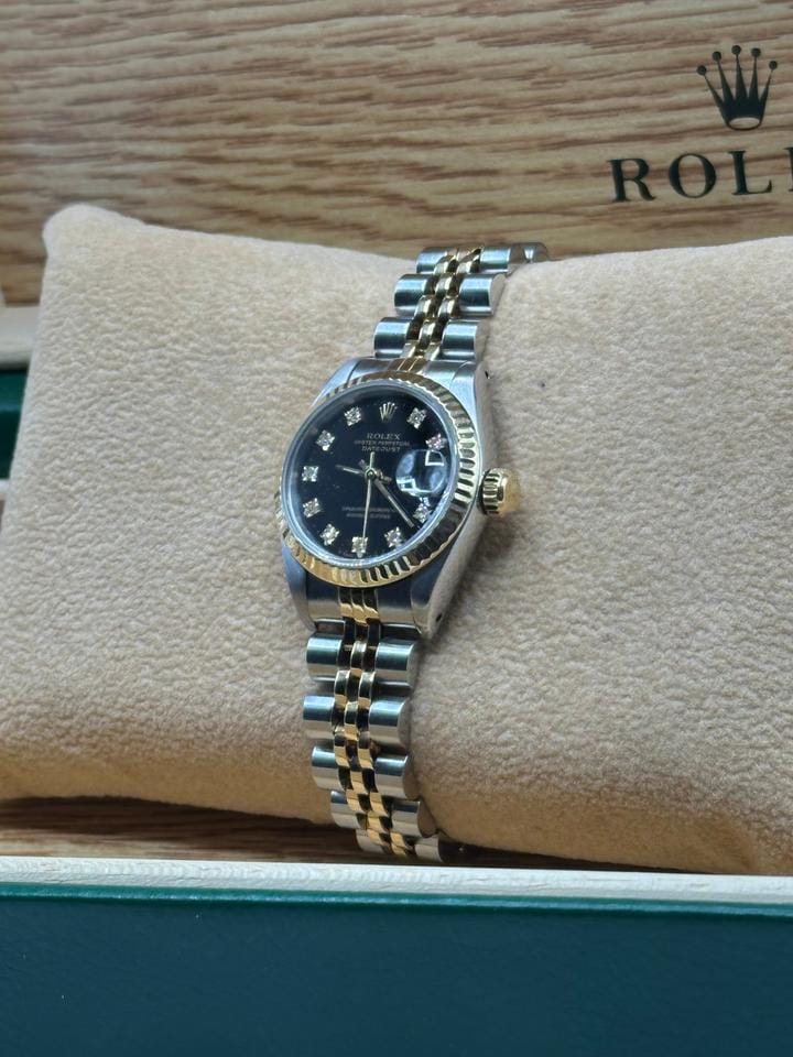Rolex | Datejust | 69173 | Gold/Steel | 26 mm | Gold/Steel | Black | Automatic