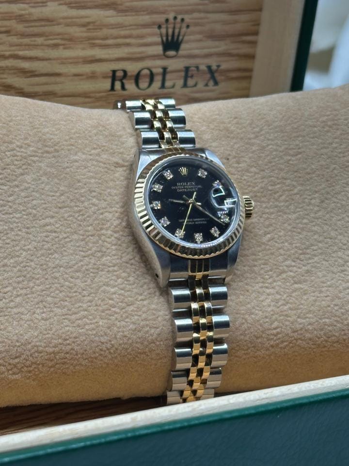 Rolex | Datejust | 69173 | Gold/Steel | 26 mm | Gold/Steel | Black | Automatic