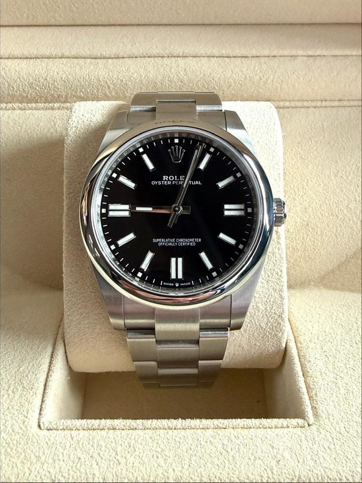 Rolex | Oyster Perpetual | 124300 | Steel | 41 mm | Steel | Black | Automatic
