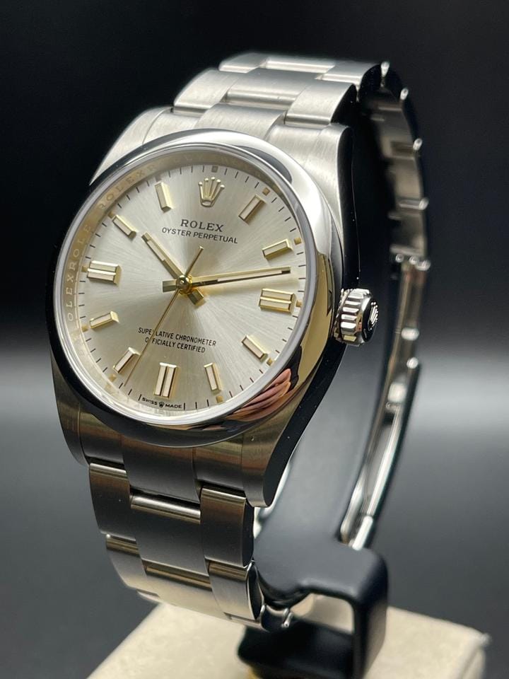 Rolex | Oyster Perpetual | 126000 | Steel | 36 mm | Steel | Silver | Automatic