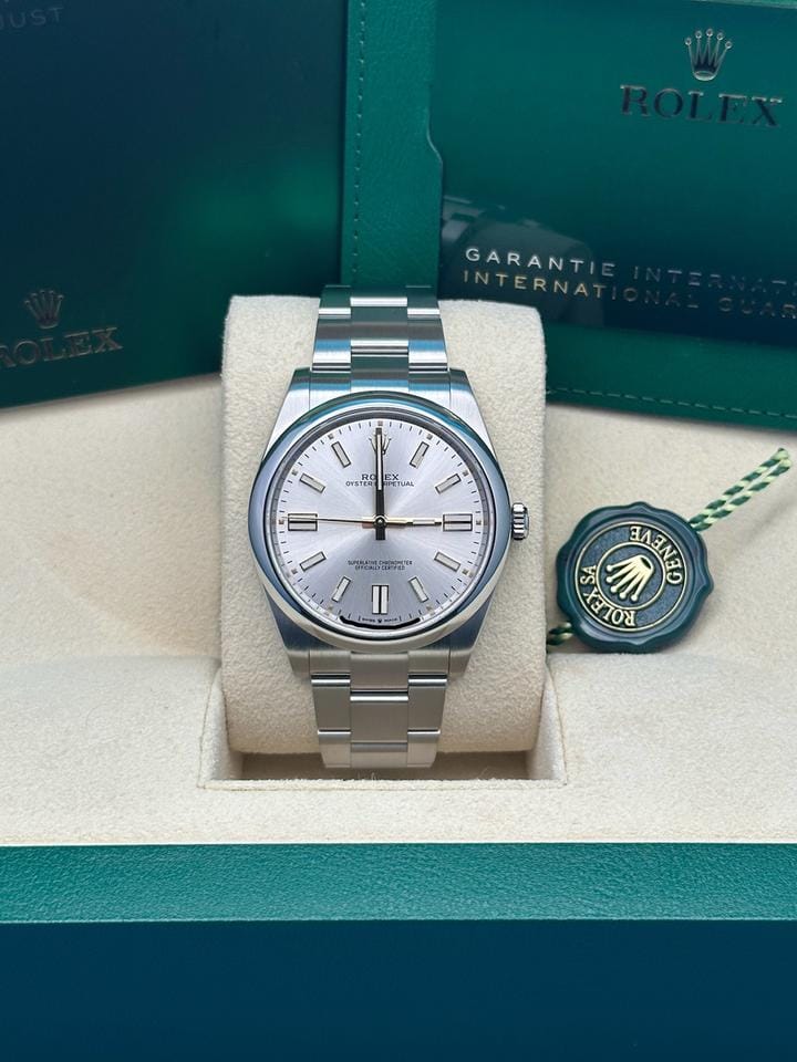 Rolex | Oyster Perpetual | 124300 | Steel | 41 mm | Steel | Silver | Automatic