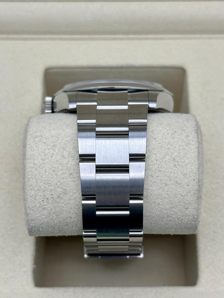 Rolex | Oyster Perpetual | 276200 | Steel | 28 x 33 mm | Steel | Blue | Automatic