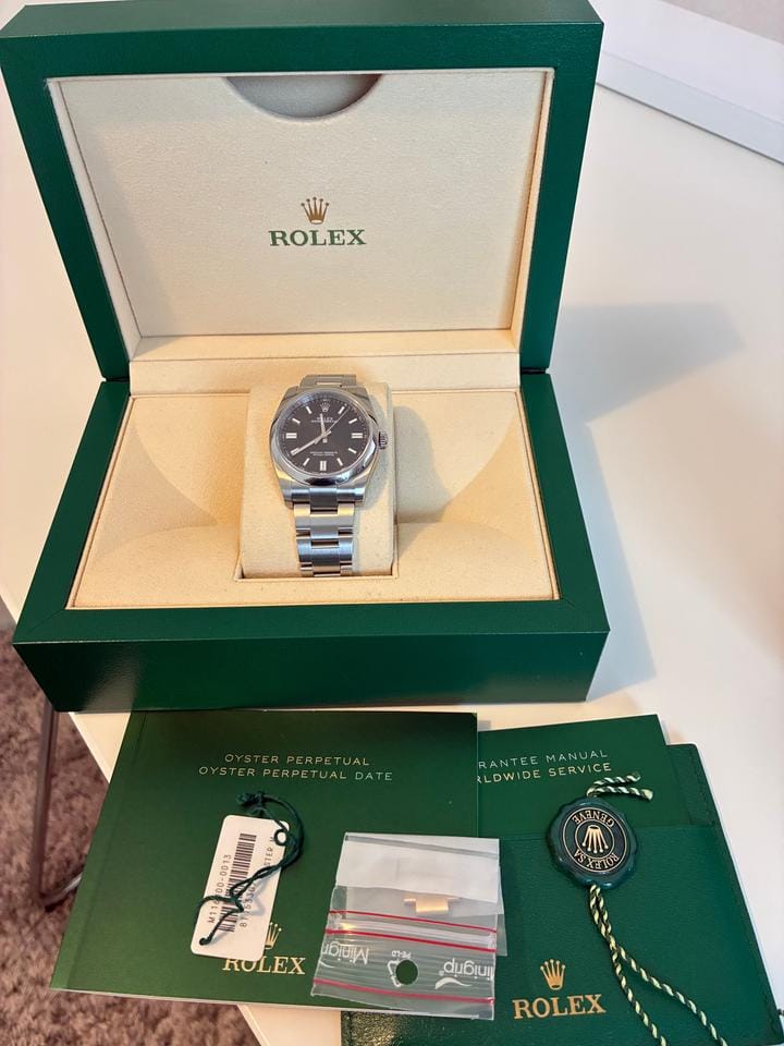 Rolex | Oyster Perpetual | 116000 | Steel | 36 mm | Steel | Black | Automatic
