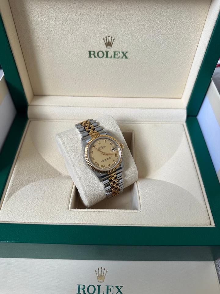 Rolex | Datejust | 68273 | Gold/Steel | 31 mm | Gold/Steel | Champagne | Automatic